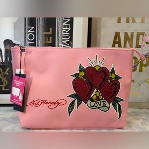 💖NWT ED HARDY Pink Heart Love Cosmetic Bag💖